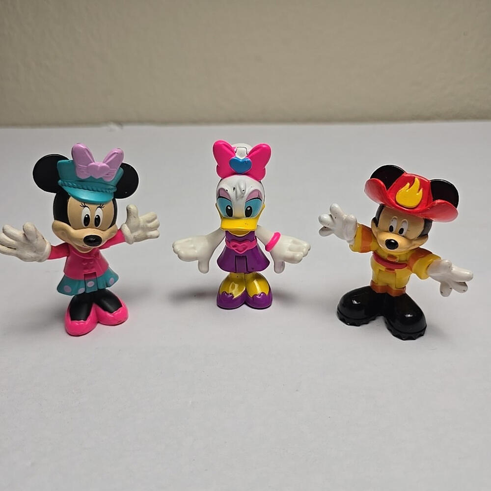 Lot of 3 Mattel Disney DAISY, MICKEY, Minnie CLUBHOUSE Playset Figure 2" FIGURIN